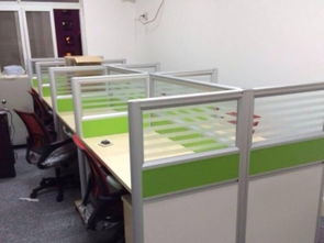 北京辦公家具定制指南 屏風辦公桌、培訓桌與工位桌選擇全攻略